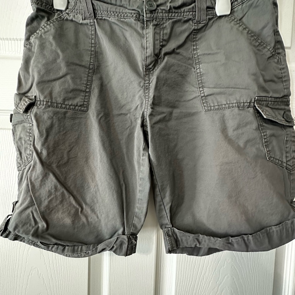 Apt. 9 Women's Gray Cargo Shorts
